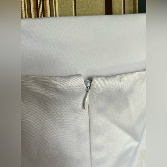 Corset style dress - Picture 5 of 11